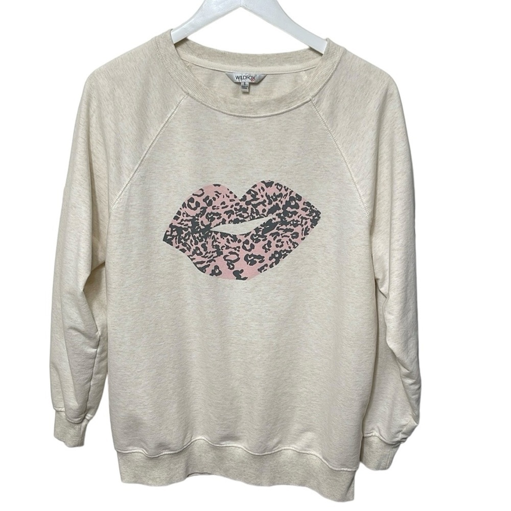 Wildfox Pink Leopard Kiss Lips Crew Neck Oversized Sweatshirt Oatmeal SZ S